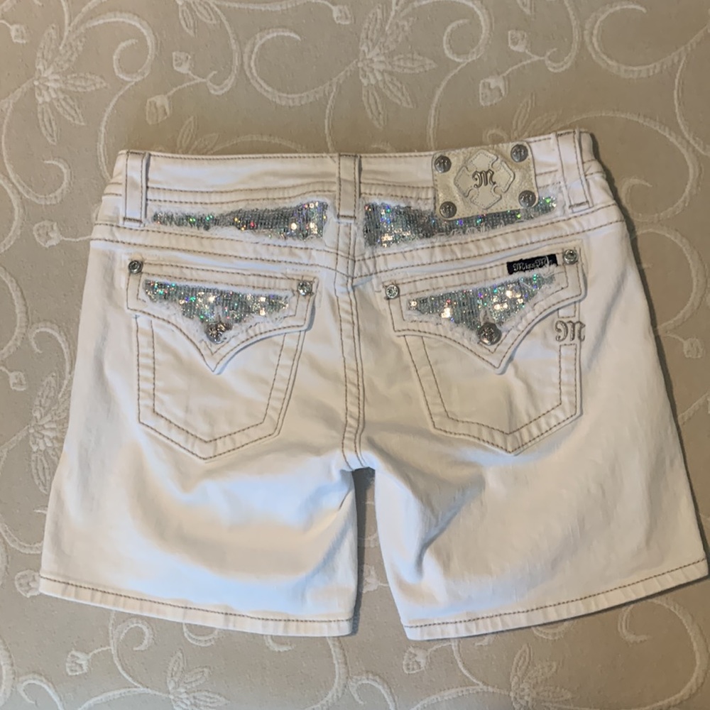 Miss Me Jean Shorts, White W/Sequins, Sz 30